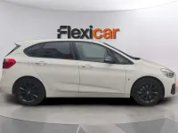 Usado BMW 225 Active Tourer iPerformance 224 CV (164 kW) 2019 Blanco Monovolumen