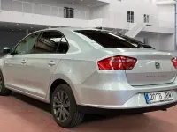 Usado Seat Toledo Style 105 CV (77 kW) 2014 Gris / plata Utilitario
