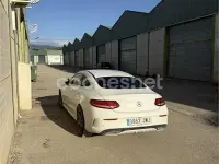 Usado Mercedes C220 AMG line 170 CV (125 kW) 2017 Blanco Coupe