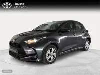 Usado Toyota Yaris Hybrid Active 116 CV (85 kW) 2025 Gris Berlina