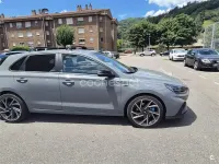 Usado Hyundai i30 N Line 160 CV (117 kW) 2023 Gris / plata Berlina