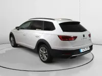 Usado Seat Leon 4Drive 150 CV (110 kW) 2018 Blanco Familiar