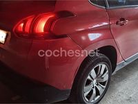 Usado Peugeot 2008 Style 82 CV (60 kW) 2019 Rojo SUV