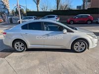 Usado Toyota Avensis Advance 126 CV (92 kW) 2009 Gris / plata Berlina