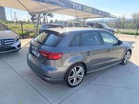 Usado Audi A3 Sportback S-Line 150 CV (110 kW) 2019 Gris Utilitario