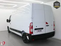 Usado Renault Master 136 CV (100 kW) 2024 Blanco Monovolumen