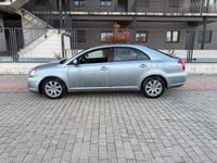 Usado Toyota Avensis Sol 129 CV (94 kW) 2007 Gris / plata Berlina