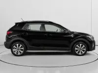 Usado Kia Stonic 84 CV (61 kW) 2022 SUV
