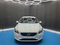 Usado Volvo V40 Momentum 120 HP (88 kW) 2017 Branco Sedan