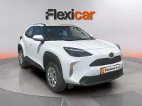 Nuevo Toyota Yaris Active 130 CV (95 kW) 2026 Blanco Utilitario