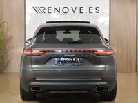 Usado Porsche Cayenne E-Hybrid 462 CV (339 kW) 2021 Gris / plata SUV