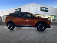 Usado Peugeot 2008 Allure 130 CV (95 kW) 2023 Naranja SUV