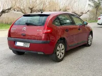 Usado Citroën C4 Exclusive 110 CV (80 kW) 2005 Granate Berlina