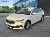 Usado Skoda Scala Ambition 95 CV (69 kW) 2022 Blanco Utilitario