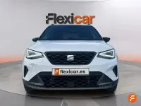 Usado Seat Arona FR 110 CV (80 kW) 2022 Blanco SUV