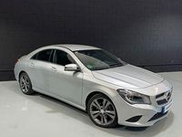 Usado Mercedes CLA220 Urban 170 CV (125 kW) 2014 Plateado Berlina