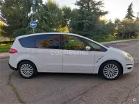 Usado Ford S-MAX Trend 140 CV (102 kW) 2014 Blanco Monovolumen