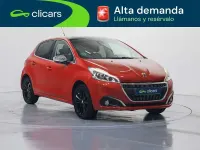 Usado Peugeot 208 Allure 110 CV (80 kW) 2016 Naranja Utilitario