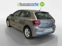 Usado VW Polo Advance 95 CV (69 kW) 2020 Gris/plata Utilitario