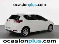 Usado Toyota Auris Hybrid Active 136 CV (100 kW) 2016 Blanco Utilitario