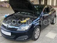 Usado Opel Astra GTC Sport 115 CV (84 kW) 2008 Negro Berlina
