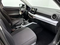 Usado Seat Arona Style 95 CV (69 kW) 2024 Negro SUV
