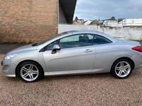 Usado Peugeot 308 140 CV (102 kW) 2011 Descapotable