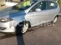 Usado Seat Altea Sport 105 CV (77 kW) 2005 Gris / plata Monovolumen