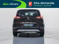 Usado Renault Espace Zen 160 CV (117 kW) 2015 Marrón Monovolumen