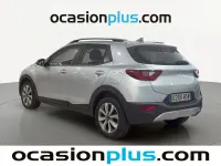 Usado Kia Stonic 100 CV (73 kW) 2024 Blanco SUV