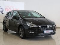 Usado Opel Astra 125 CV (91 kW) 2019 Negro Utilitario
