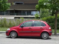Usado Citroën C3 70 CV (51 kW) 2008 Rojo Berlina