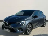Usado Renault Clio LIMITED 90 CV (66 kW) 2021 Gris Utilitario