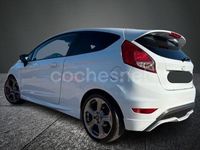Usado Ford Fiesta ST 182 CV (133 kW) 2015 Blanco Berlina