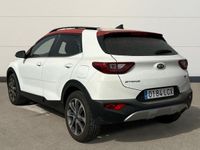 Usado Kia Stonic 120 CV (88 kW) 2019 Blanco SUV