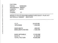 Usado Volvo XC40 Plus 175 kW (238 CV) 2023 Eléctrico SUV