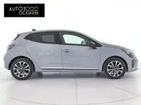 Usado Renault Clio V Techno 100 CV (73 kW) 2025 Negro Berlina