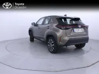 Usado Toyota Yaris Cross Active 116 CV (85 kW) 2022 Marrón SUV