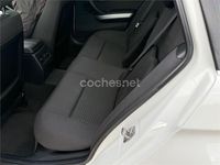 Usado BMW 320 177 CV (130 kW) 2010 Blanco Familiar