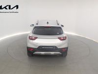 Usado Kia Stonic 100 CV (73 kW) 2024 Sparkling silver SUV