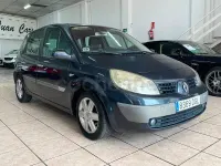 Usado Renault Scénic II Privilege 115 CV (84 kW) 2005 Gris / plata Monovolumen