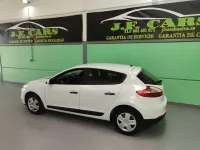 Usado Renault Mégane Business 86 CV (63 kW) 2010 Blanco Utilitario
