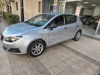 Usado Seat Ibiza Copa 85 CV (62 kW) 2011 Gris / plata Berlina