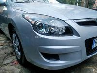 Usado Hyundai i30 Classic 90 CV (66 kW) 2010 Gris / plata Berlina