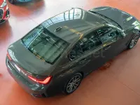 Usado BMW 318 Executive 150 CV (110 kW) 2020 Gris / plata Berlina