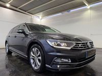 Usado VW Passat R-line 150 CV (110 kW) 2019 Gris / plata Familiar