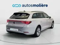 Usado Seat Leon Style 110 CV (80 kW) 2023 Blanco Utilitario