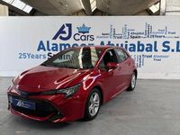 Usado Toyota Corolla Active 122 CV (89 kW) 2021 Rojo Berlina