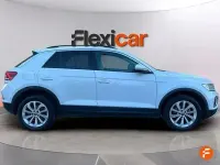 Usado VW T-Roc Life 110 CV (80 kW) 2024 Blanco SUV