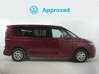 Usado VW Multivan 150 CV (110 kW) 2025 Rojo Monovolumen